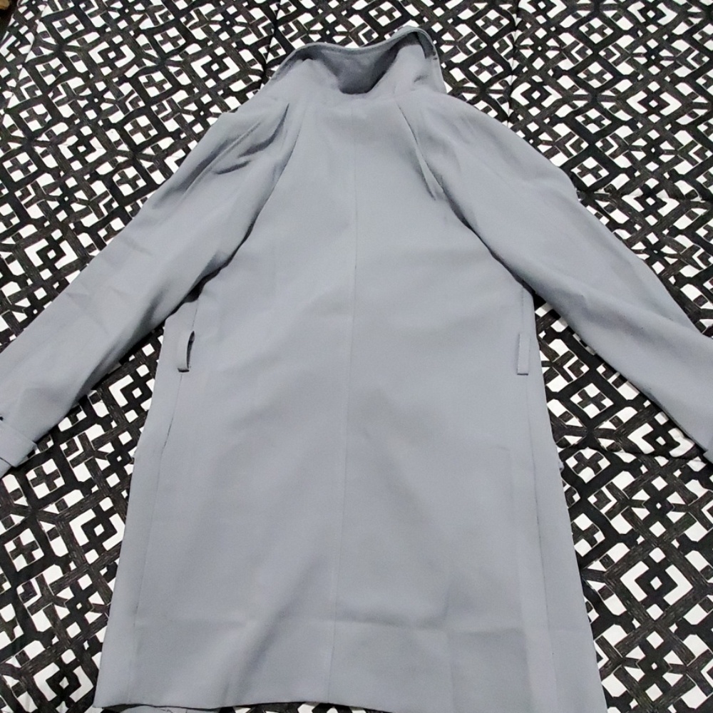 Grey coat - Picture 4 of 4